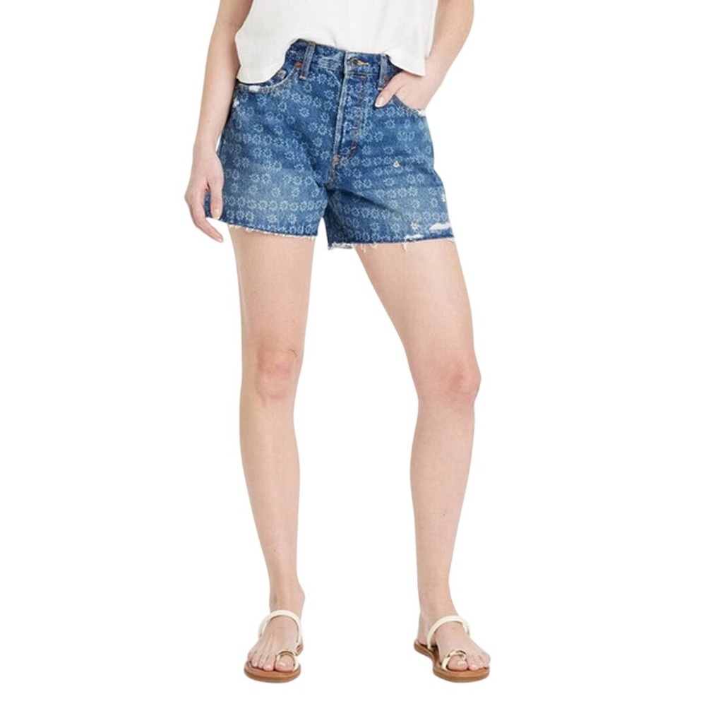 Universal Thread Women's Blue Floral Daisy 90s Baggy Cutoff Denim Shorts Size 12